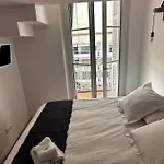 2 Pieces Centre Jardin Bioves 4 Nuits Minimum Apartament Mentona